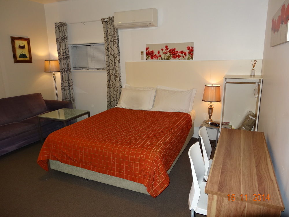 Athena Motel Крайстчърч Екстериор снимка